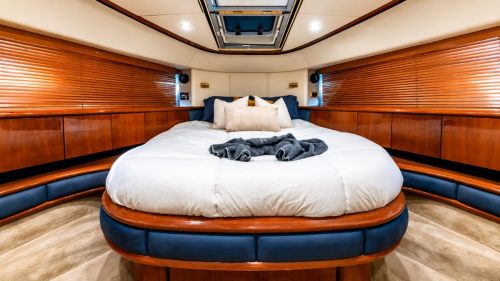 FAIRLINE-7